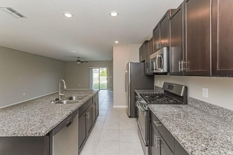 Casa en alquiler en Apollo Beach, Florida, 5 dormitorios, 224.36 m2 № 1902763 - foto 8