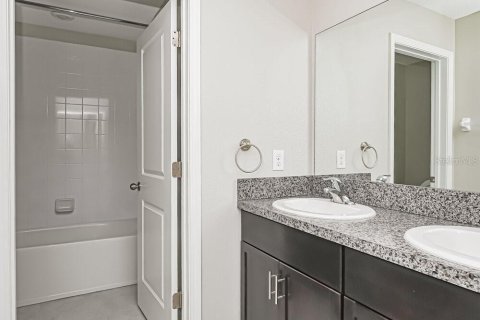 Casa en alquiler en Apollo Beach, Florida, 5 dormitorios, 224.36 m2 № 1902763 - foto 16