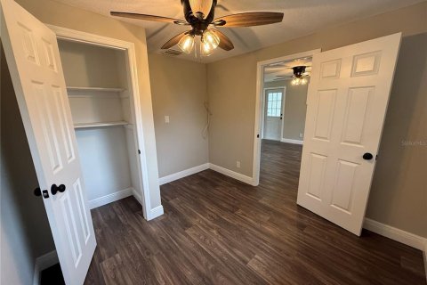 Villa ou maison à louer à Largo, Floride: 3 chambres, 78.04 m2 № 2433677 - photo 16