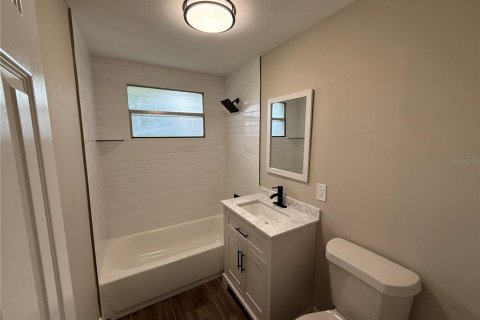 Villa ou maison à louer à Largo, Floride: 3 chambres, 78.04 m2 № 2433677 - photo 7