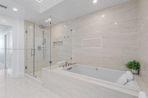 Copropriété à vendre à Aventura, Floride: 2 chambres, 164.62 m2 № 1945770 - photo 30