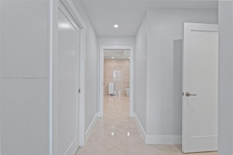 Copropriété à vendre à Aventura, Floride: 2 chambres, 164.62 m2 № 1945770 - photo 27