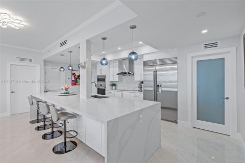 Copropriété à vendre à Aventura, Floride: 2 chambres, 164.62 m2 № 1945770 - photo 11