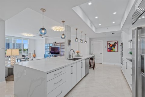 Copropriété à vendre à Aventura, Floride: 2 chambres, 164.62 m2 № 1945770 - photo 10