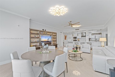 Copropriété à vendre à Aventura, Floride: 2 chambres, 164.62 m2 № 1945770 - photo 18