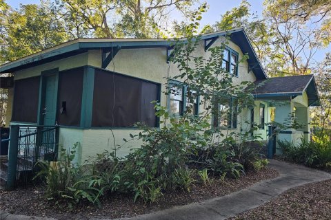 House in DeLand, Florida 4 bedrooms, 134.34 sq.m. № 1525881 - photo 4