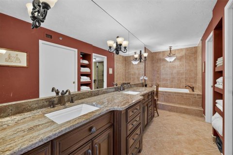 Copropriété à vendre à Clearwater, Floride: 2 chambres, 170.94 m2 № 2289697 - photo 26