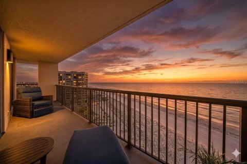 Condo à Clearwater, Floride, 2 chambres  № 2289697