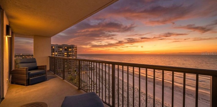 Condo à Clearwater, Floride, 2 chambres  № 2289697