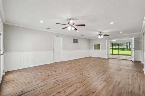 House in Seffner, Florida 3 bedrooms, 314.94 sq.m. № 2396584 - photo 14