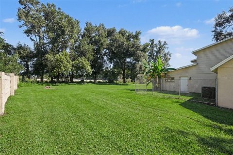 House in Seffner, Florida 3 bedrooms, 314.94 sq.m. № 2396584 - photo 26