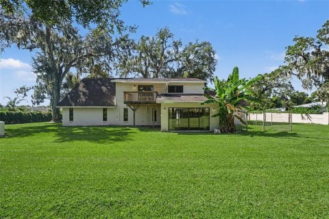 House in Seffner, Florida 3 bedrooms, 314.94 sq.m. № 2396584 - photo 28
