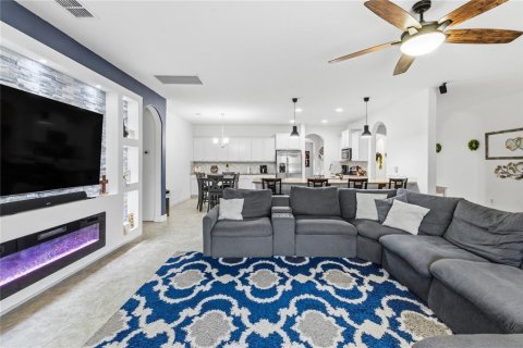 Villa ou maison à vendre à Auburndale, Floride: 5 chambres, 283.44 m2 № 2220541 - photo 21