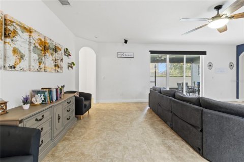 Villa ou maison à vendre à Auburndale, Floride: 5 chambres, 283.44 m2 № 2220541 - photo 25