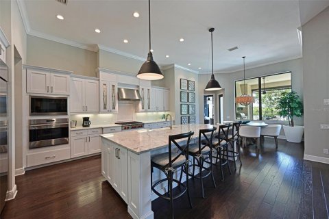 House in Parrish, Florida 3 bedrooms, 340.86 sq.m. № 1725528 - photo 16