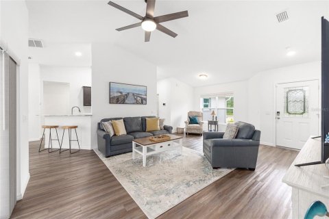 Casa en venta en Dunnellon, Florida, 3 dormitorios, 143.16 m2 № 1879161 - foto 9
