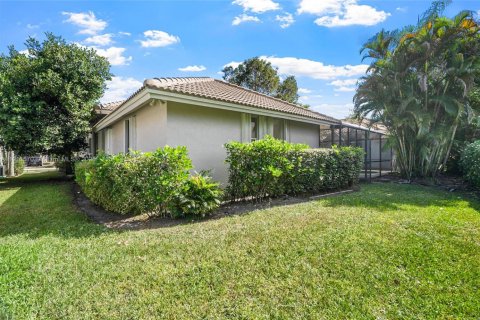 Casa en venta en Weston, Florida, 5 dormitorios, 229.75 m2 № 1967373 - foto 22