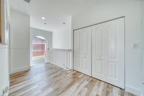 Casa en venta en Homestead, Florida, 3 dormitorios, 149.57 m2 № 1919963 - foto 24