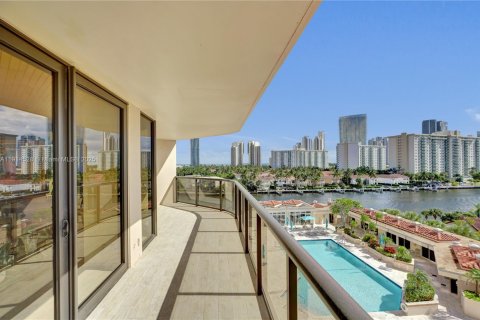 Condo in Aventura, Florida, 2 bedrooms  № 1970256 - photo 4