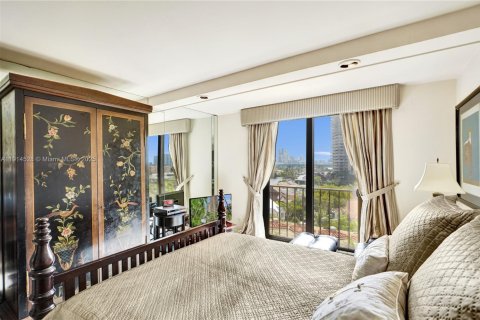 Condo in Aventura, Florida, 2 bedrooms  № 1970256 - photo 26