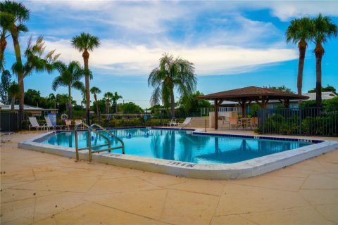 Condominio en venta en Sarasota, Florida, 2 dormitorios, 136.57 m2 № 2318612 - foto 16