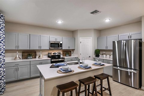Villa ou maison à vendre à Haines City, Floride: 5 chambres, 229.47 m2 № 1799977 - photo 3