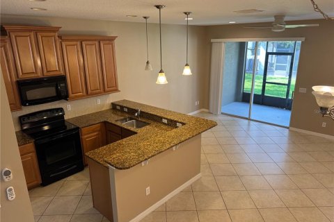 Townhouse in Sanford, Florida 3 bedrooms, 141.68 sq.m. № 1900149 - photo 10