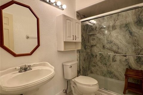 Townhouse in Orlando, Florida 2 bedrooms, 97.55 sq.m. № 2202035 - photo 9