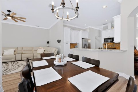 House in Tampa, Florida 4 bedrooms, 207.36 sq.m. № 2429210 - photo 11