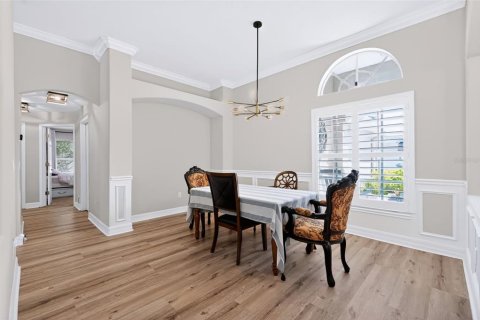 House in Tampa, Florida 4 bedrooms, 207.36 sq.m. № 2429210 - photo 9