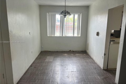 Купить виллу или дом в Майами, Флорида 4 спальни, 156.54м2, № 2047548 - фото 10