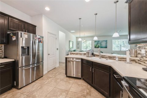 Villa ou maison à vendre à Kissimmee, Floride: 4 chambres, 245.45 m2 № 1666819 - photo 22