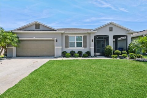 Villa ou maison à vendre à Kissimmee, Floride: 4 chambres, 245.45 m2 № 1666819 - photo 1