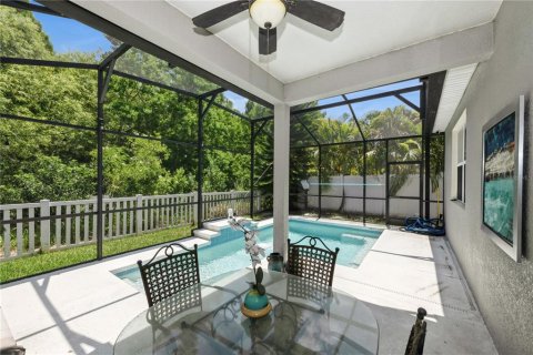 Villa ou maison à vendre à Kissimmee, Floride: 4 chambres, 245.45 m2 № 1666819 - photo 24