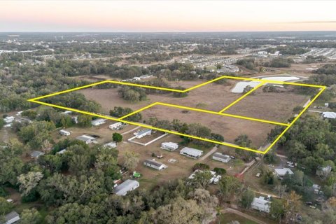 Land in Zephyrhills, Florida № 2144196 - photo 2