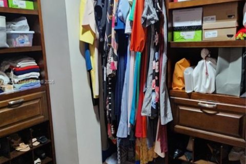 Villa ou maison à vendre à Hialeah, Floride: 3 chambres, 180.51 m2 № 2069055 - photo 14