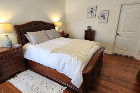 Villa ou maison à vendre à Hialeah, Floride: 3 chambres, 180.51 m2 № 2069055 - photo 10