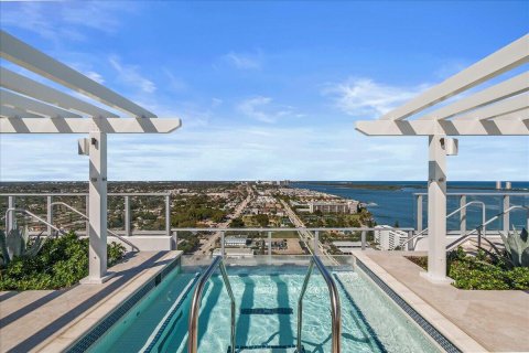 Copropriété à vendre à Lake Park, Floride: 3 chambres, 207.36 m2 № 2353583 - photo 15