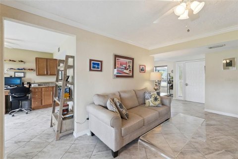 Copropriété à vendre à Daytona Beach, Floride: 2 chambres, 114.92 m2 № 2233416 - photo 6