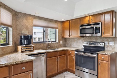 Copropriété à vendre à Daytona Beach, Floride: 2 chambres, 114.92 m2 № 2233416 - photo 4