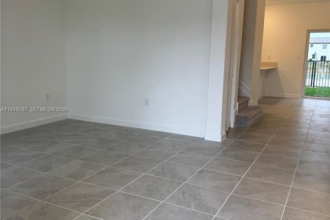 Touwnhouse à louer à Homestead, Floride: 3 chambres № 2004332 - photo 13