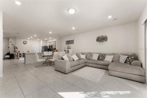 Adosado en venta en Winter Park, Florida, 3 dormitorios, 177.16 m2 № 1540327 - foto 6