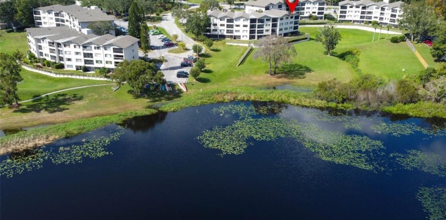 Condominio en Altamonte Springs, Florida, 3 dormitorios № 2155677