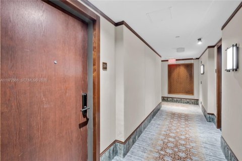 Copropriété à vendre à Miami Beach, Floride: 2 chambres, 122.26 m2 № 2033954 - photo 5