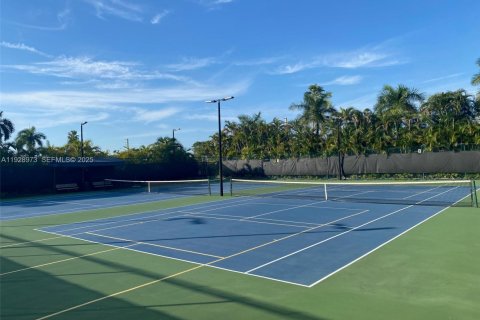 Condominio en venta en Weston, Florida, 2 dormitorios, 114.36 m2 № 1988425 - foto 11