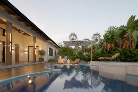 House in Palmetto Bay, Florida 4 bedrooms, 310.94 sq.m. № 1953379 - photo 13