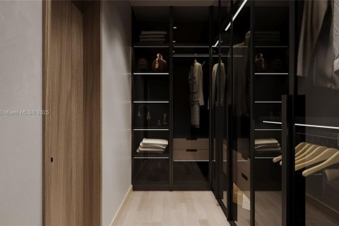 House in Palmetto Bay, Florida 4 bedrooms, 310.94 sq.m. № 1953379 - photo 27