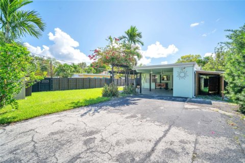 Villa ou maison à vendre à Hollywood, Floride: 3 chambres, 101.45 m2 № 1737608 - photo 12