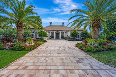 Villa ou maison à vendre à Jupiter, Floride: 5 chambres, 519.6 m2 № 2180208 - photo 2