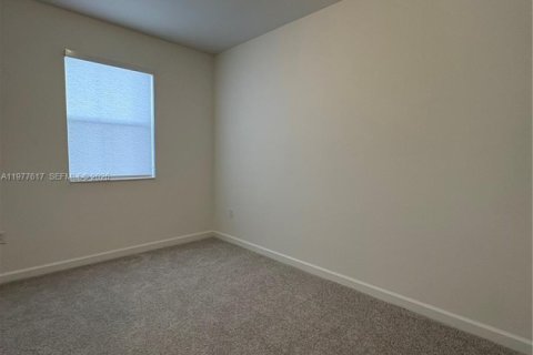 Townhouse in Homestead, Florida 3 bedrooms, 169.73 sq.m. № 2042112 - photo 9